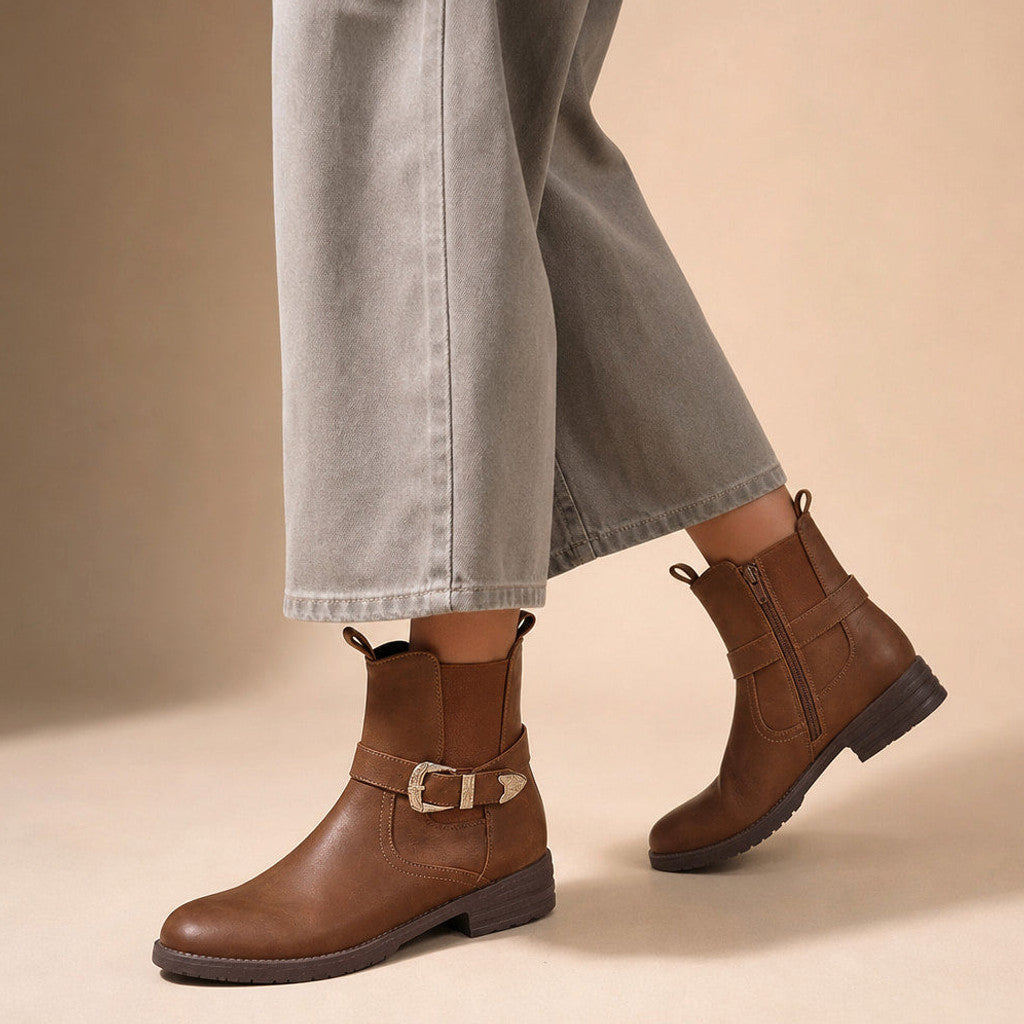 Eudora | Western Chelsea Boots Block Heel Brown – Product Photo