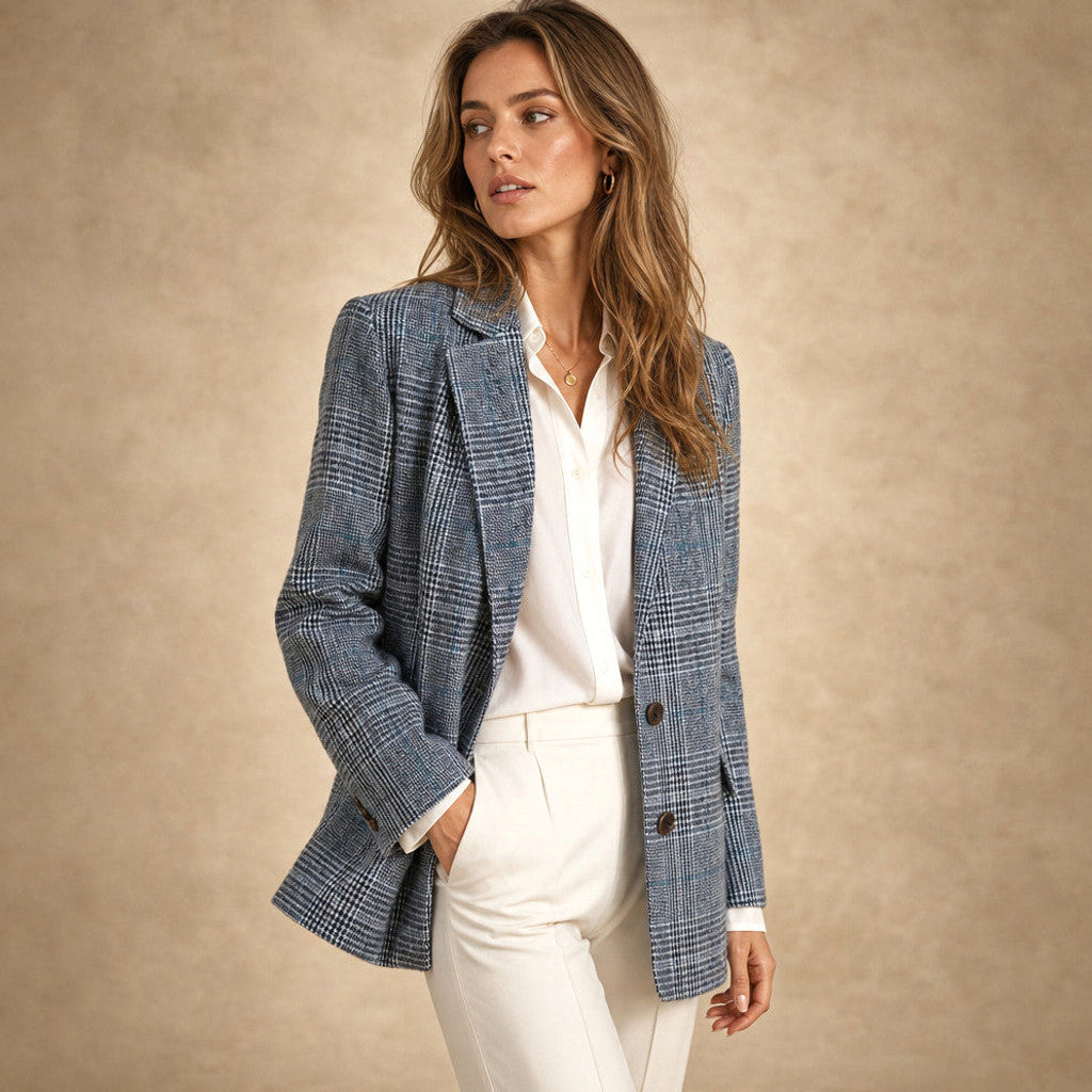 Gweneira | Cropped Plaid Blazer Button-Front Blue – Side Angle View