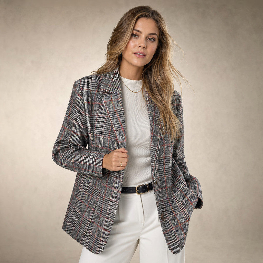 Gweneira | Cropped Plaid Blazer Button-Front Brown – Product Photo