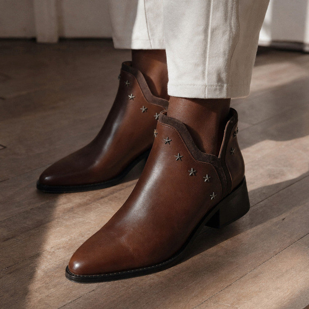 Mathilda | Chelsea Boots Pointed Toe Star Studs – Styled Editorial Shot