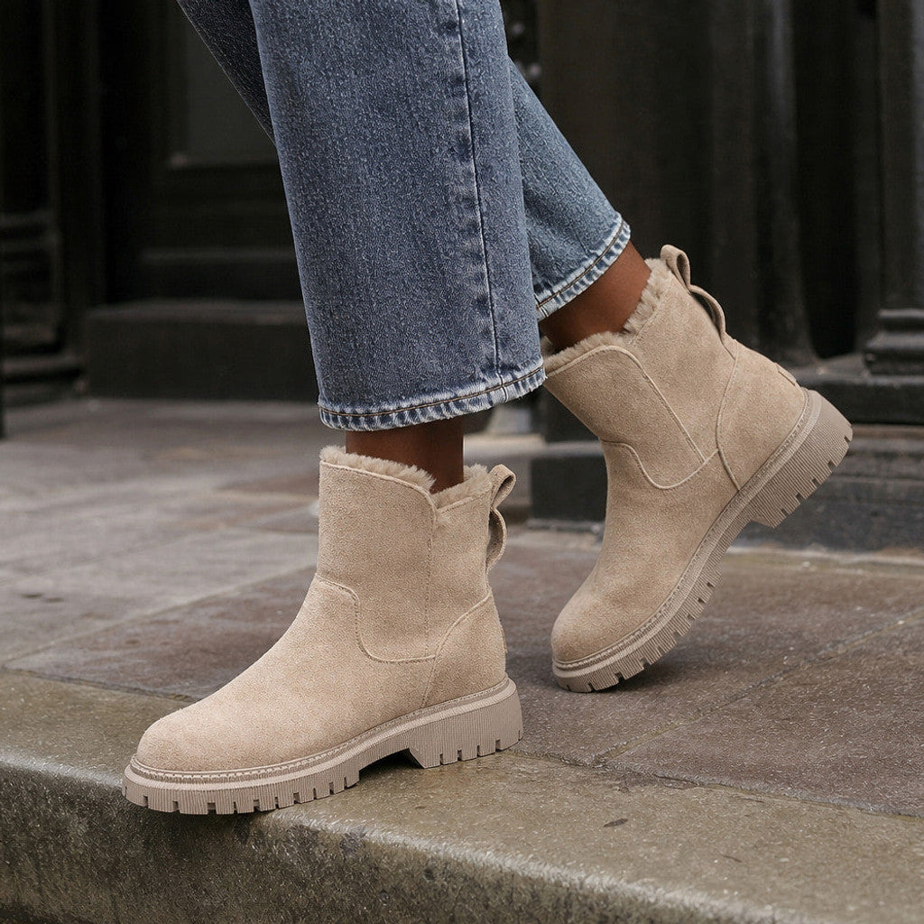 Niobe | Fleece-Lined Ankle Boots Slip-On Beige – Styled Editorial Shot