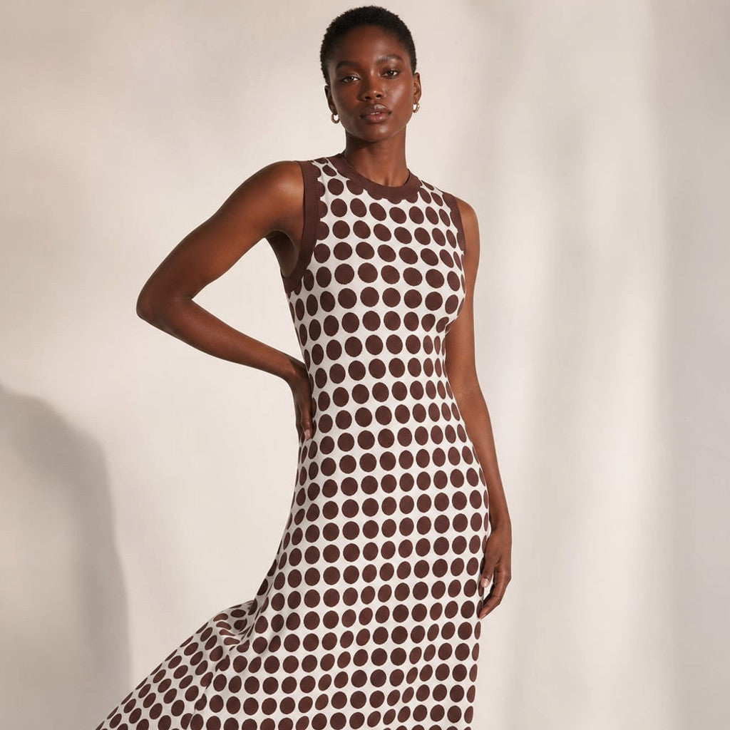 Sleeveless Maxi Dress Chocolate Spot Back Button Closure – Molieri