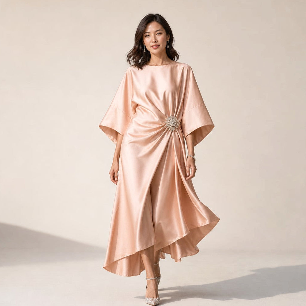 Knit Midi Dress Kimono Sleeve Crystal Brooch Satin-Finish in Peach – Molieri